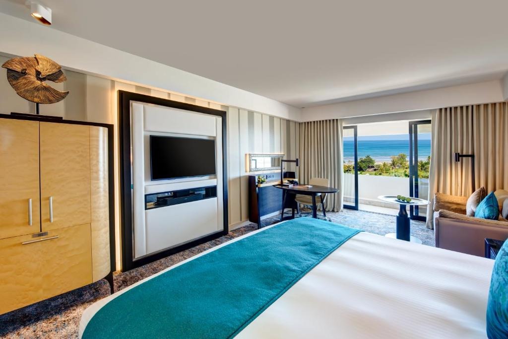 هتل اینترکنتیننتال مسقط